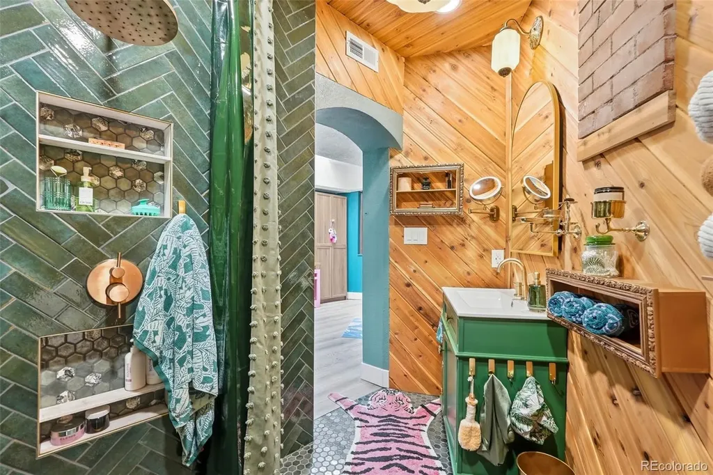 370 Ruxton Avenue Manitou Springs CO 80829