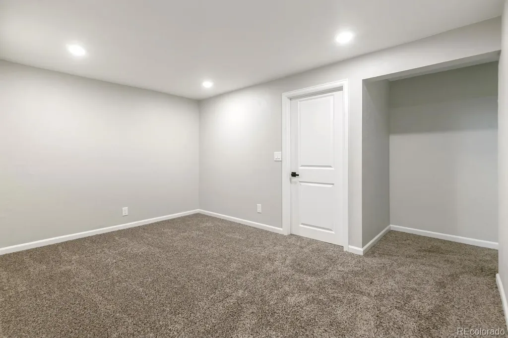 7940 W 90th Avenue Broomfield CO 80021