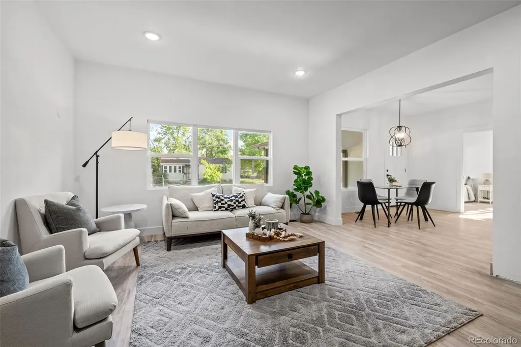 5755 W 43 Avenue Denver CO 80212