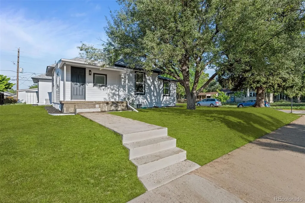 5755 W 43 Avenue Denver CO 80212