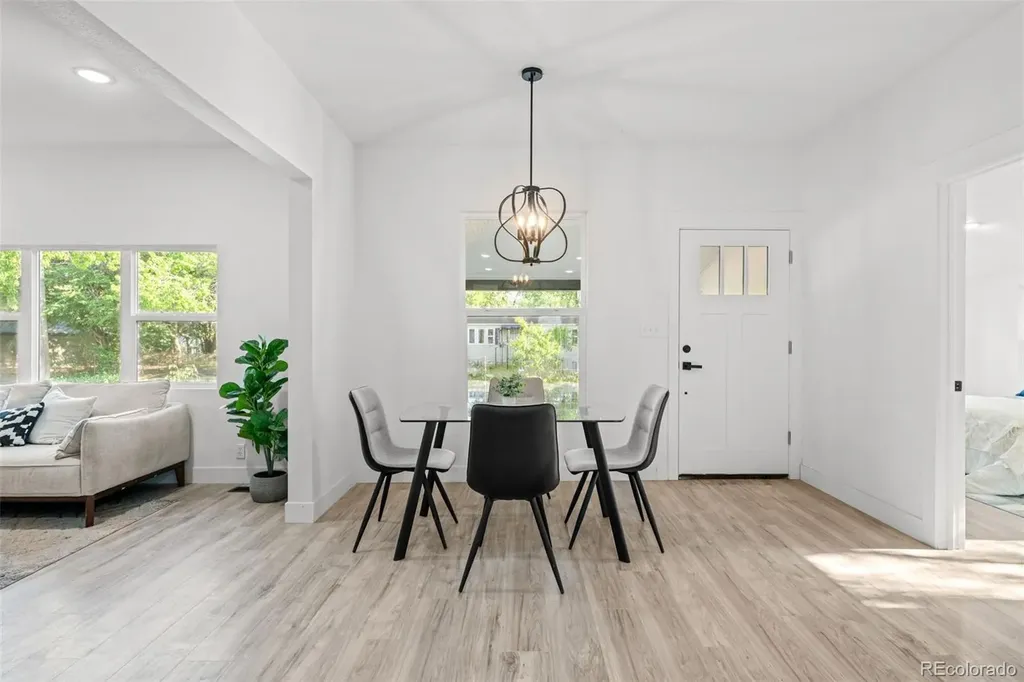 5755 W 43 Avenue Denver CO 80212
