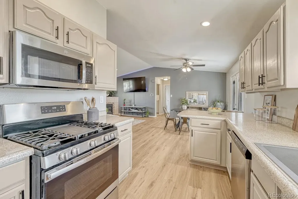 831 E Paseo Dorado Drive Pueblo CO 81007
