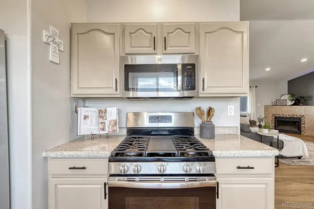 831 E Paseo Dorado Drive Pueblo CO 81007