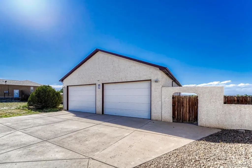 831 E Paseo Dorado Drive Pueblo CO 81007