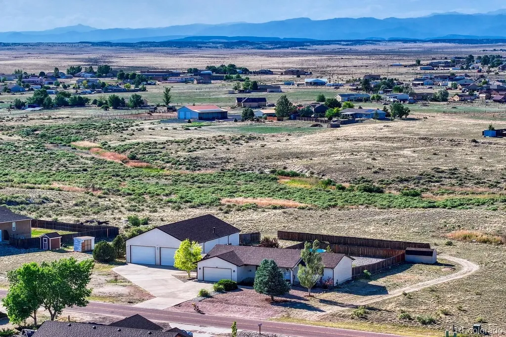 831 E Paseo Dorado Drive Pueblo CO 81007
