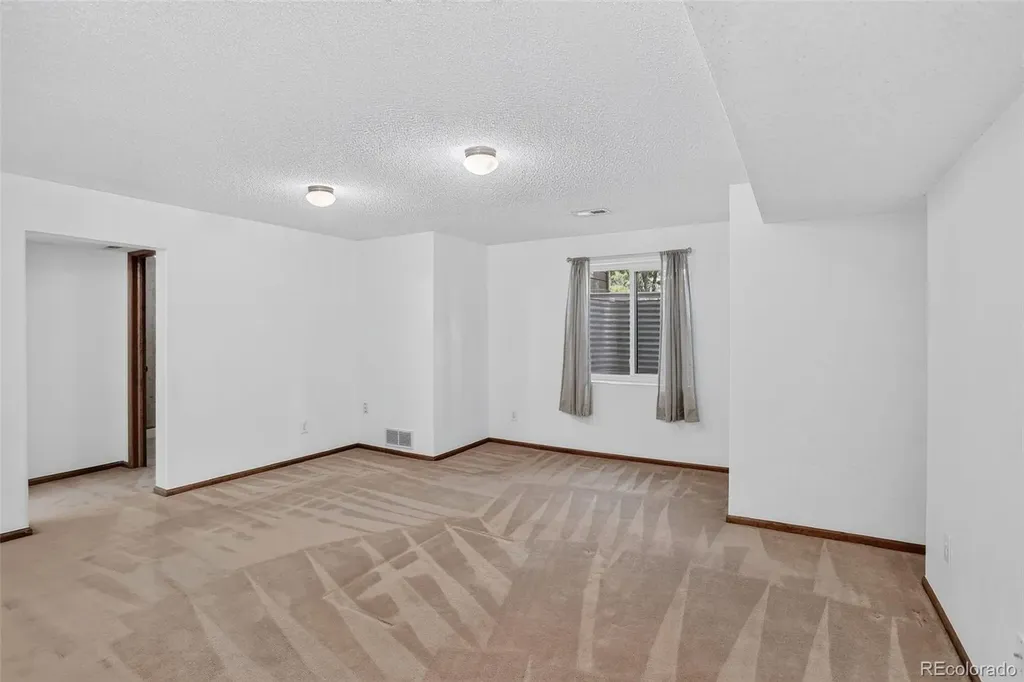 8085 Holland Court Arvada CO 80005