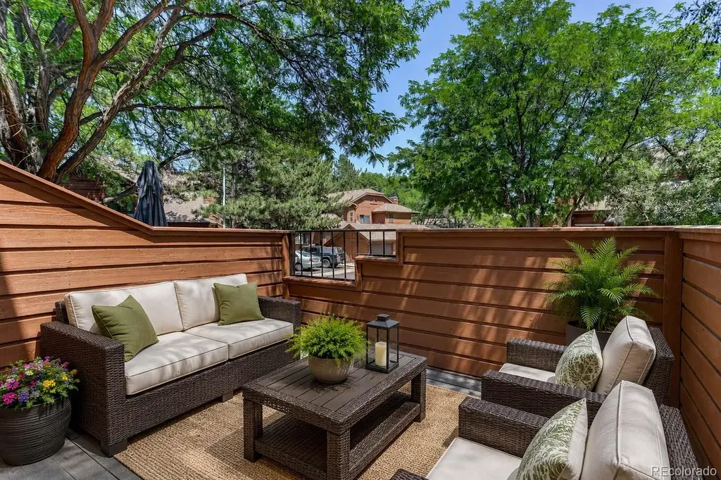 8085 Holland Court Arvada CO 80005