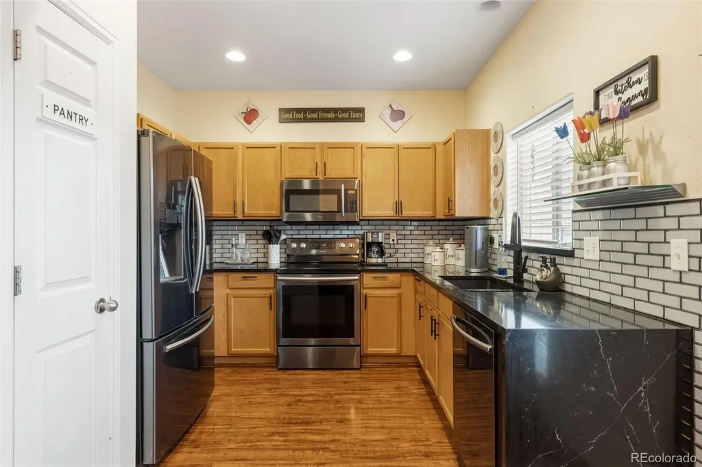 2044 Creekridge Point Colorado Springs CO 80910