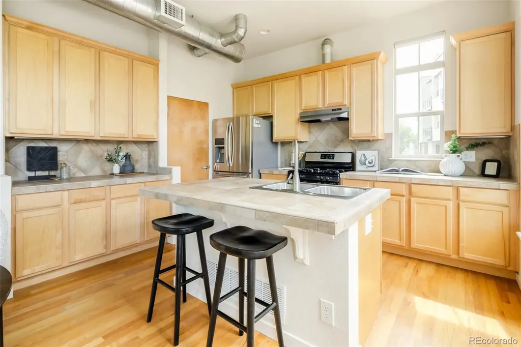 2889 Syracuse Court Denver CO 80238