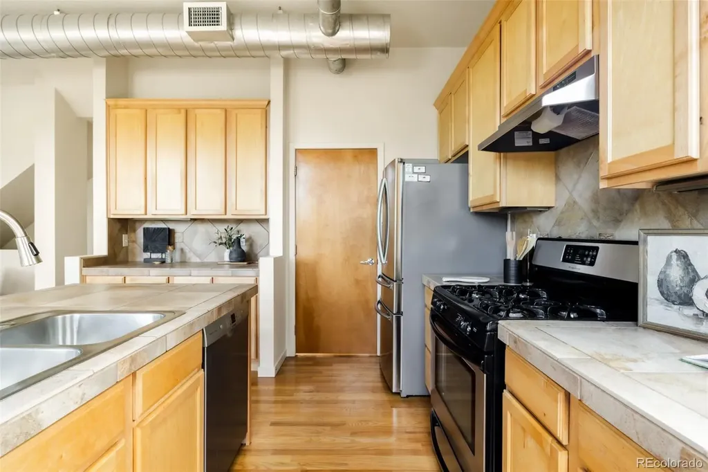 2889 Syracuse Court Denver CO 80238