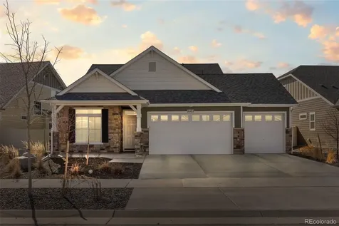 5037 N Quemoy Street Aurora CO 80019