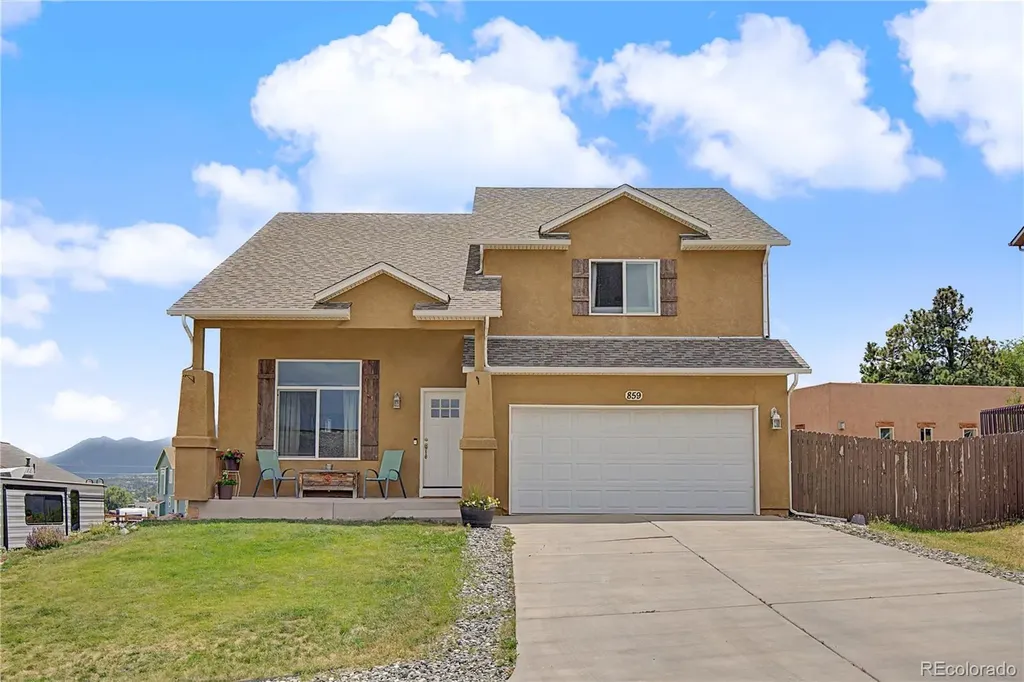 859 Circle Road Palmer Lake CO 80133