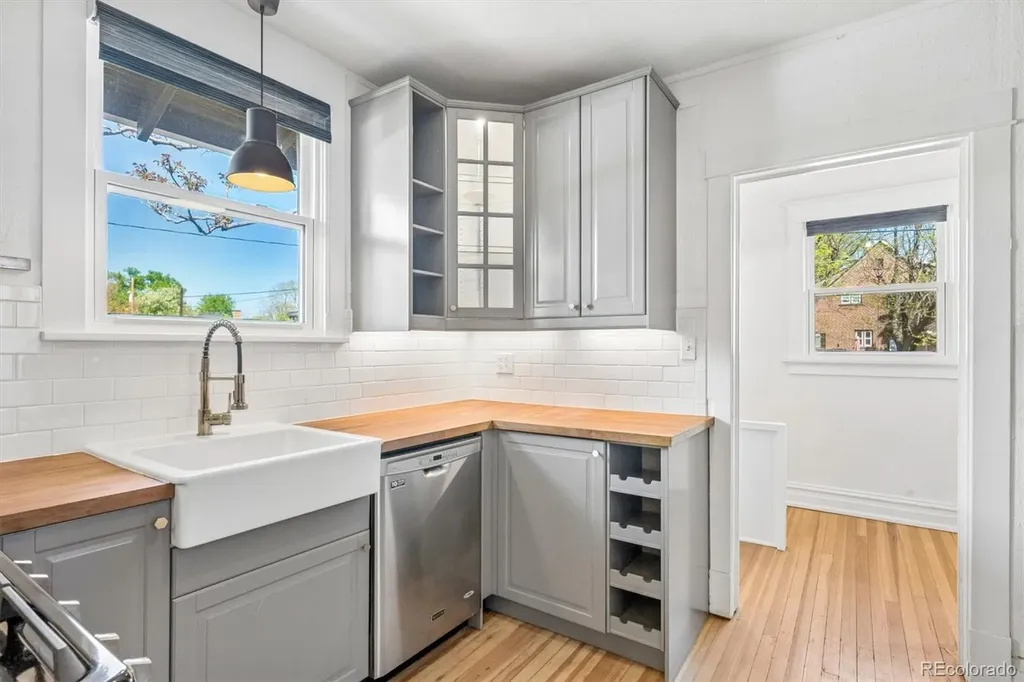 2290 Holly Street Denver CO 80207