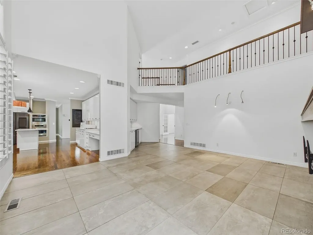11672 E Berry Avenue Englewood CO 80111
