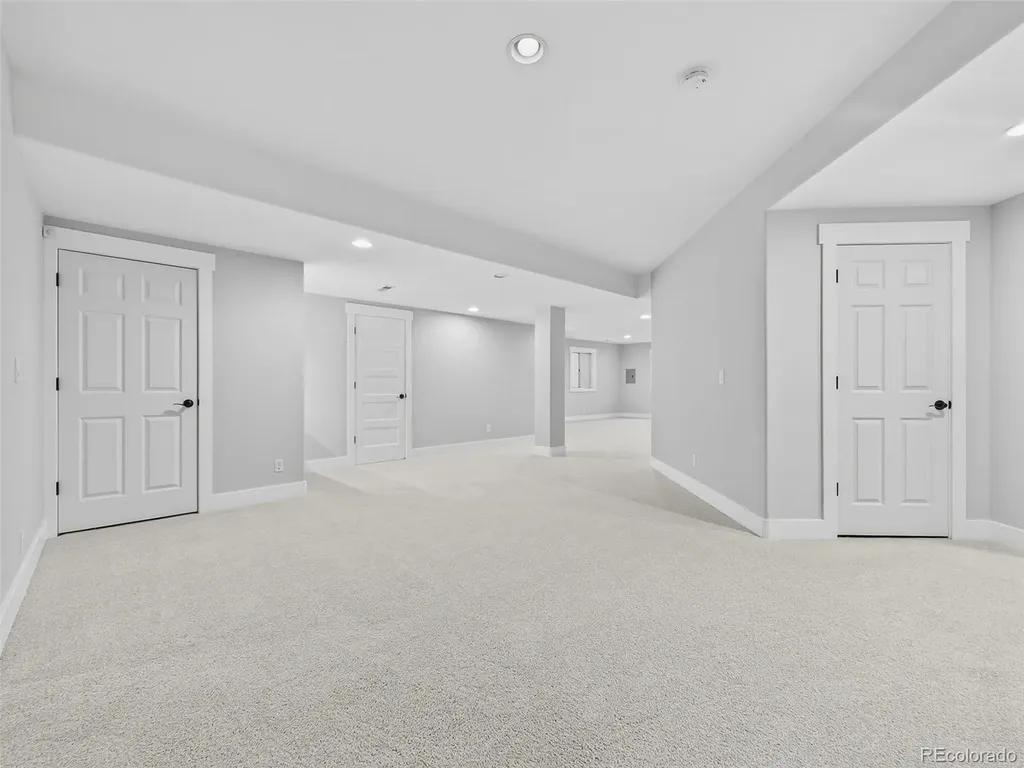 11672 E Berry Avenue Englewood CO 80111