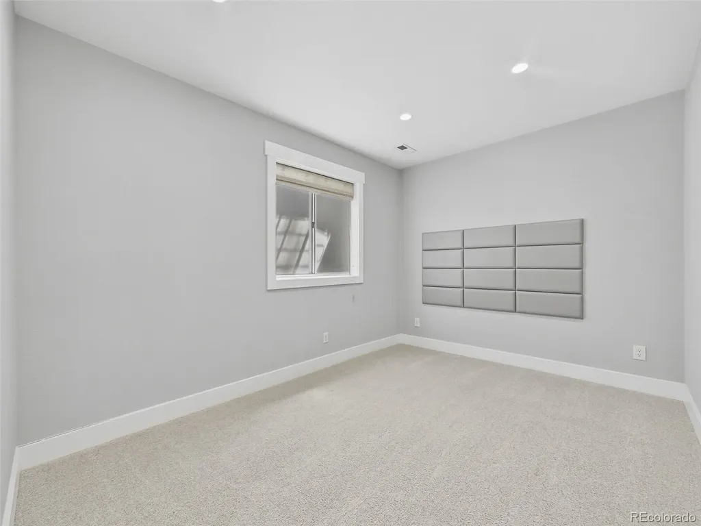 11672 E Berry Avenue Englewood CO 80111