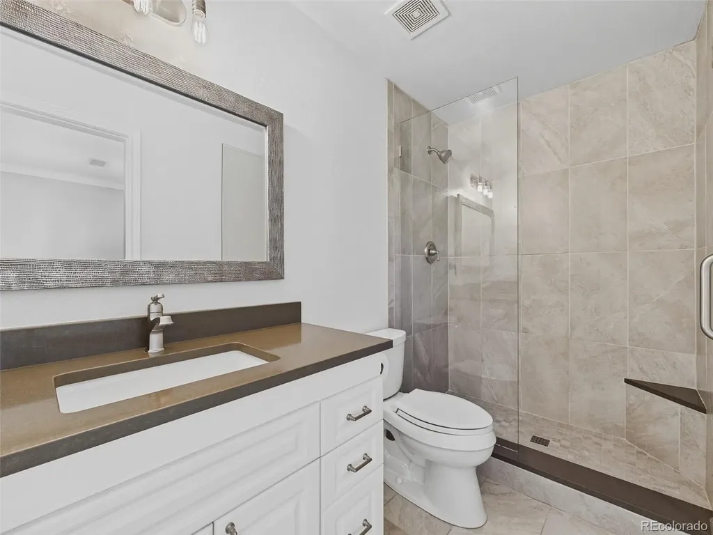 11672 E Berry Avenue Englewood CO 80111