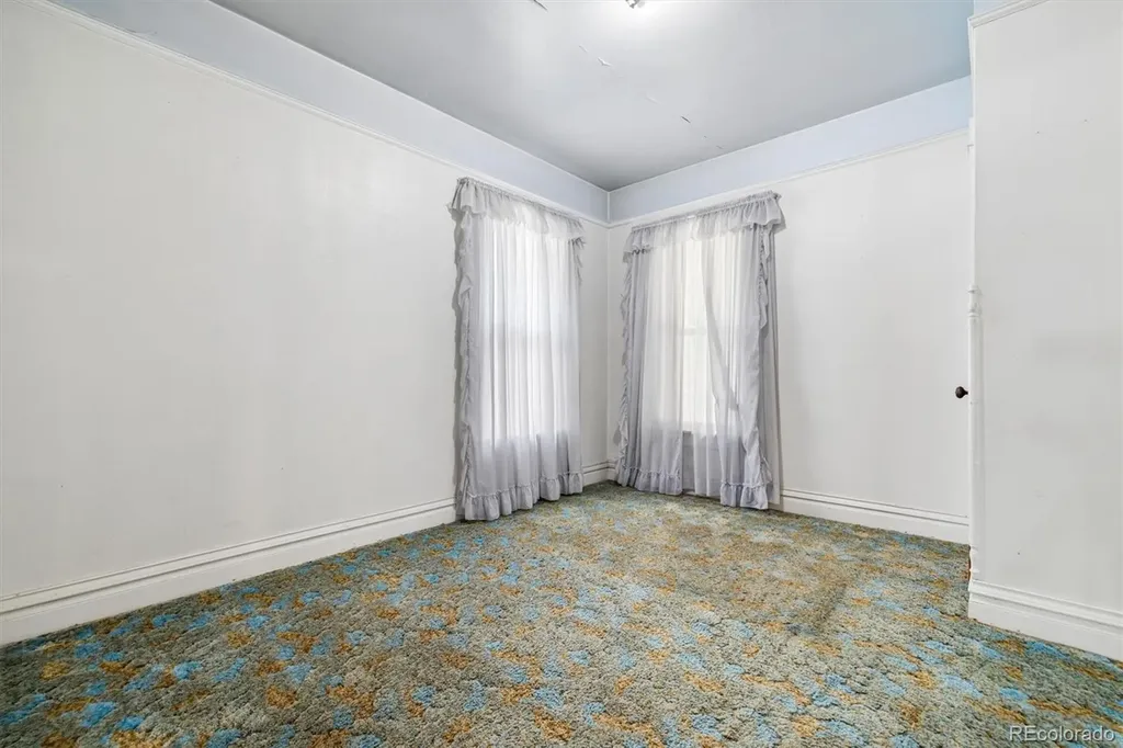 4234 Vallejo Street Denver CO 80211
