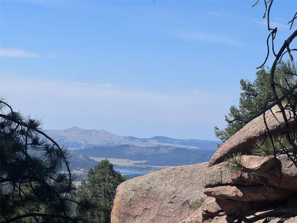 2356 N Mountain Estates Road Florissant CO 80816