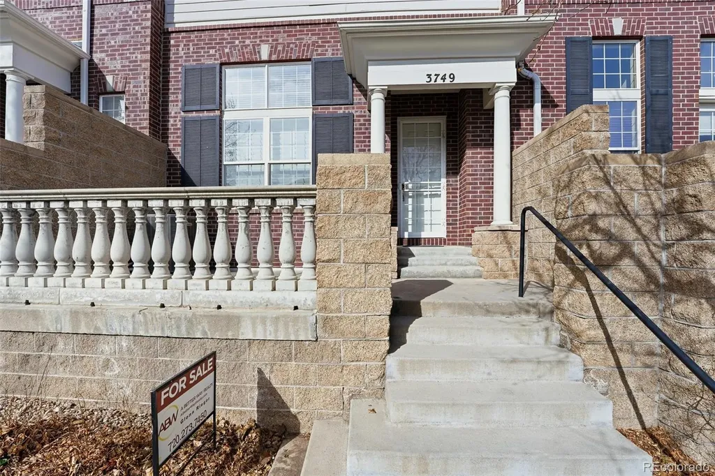 3749 S Dayton Way Aurora CO 80014