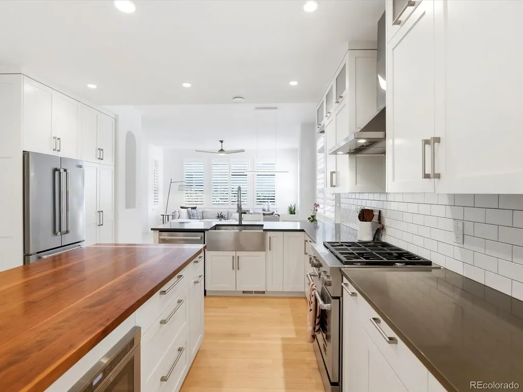 877 S Terrace Circle Boulder CO 80304