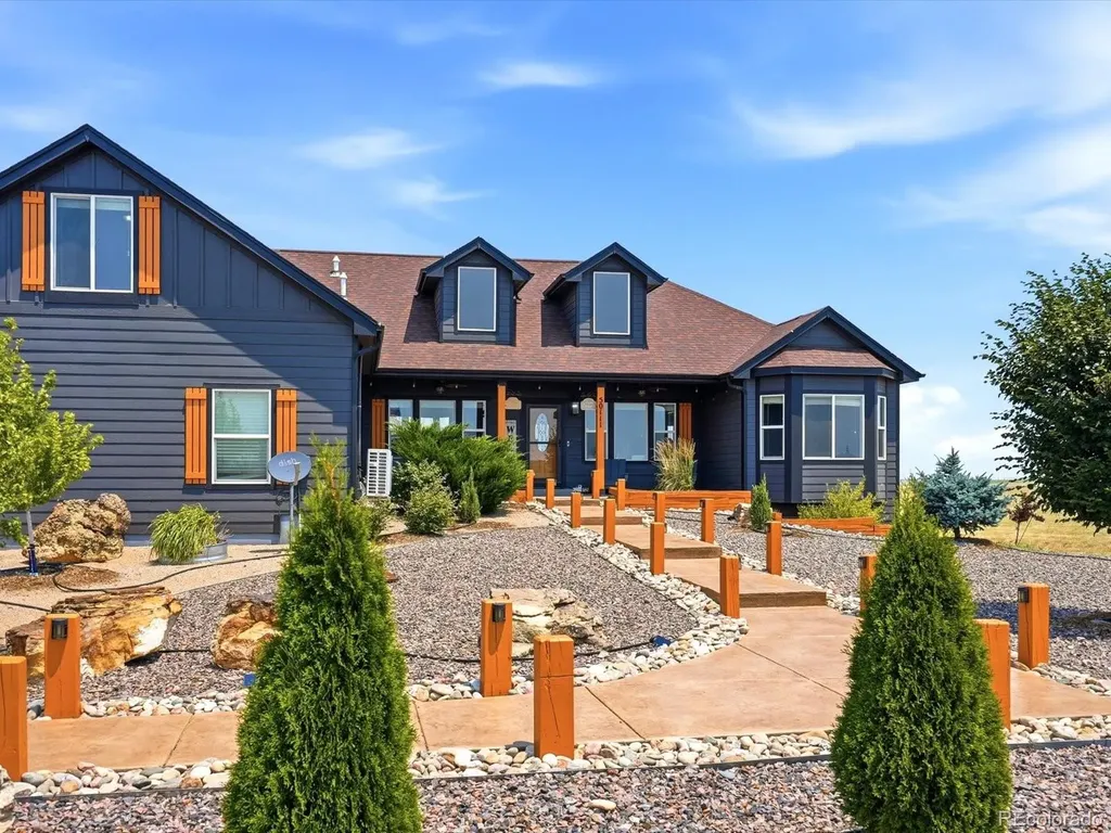 50111 E Maplewood Place Bennett CO 80102