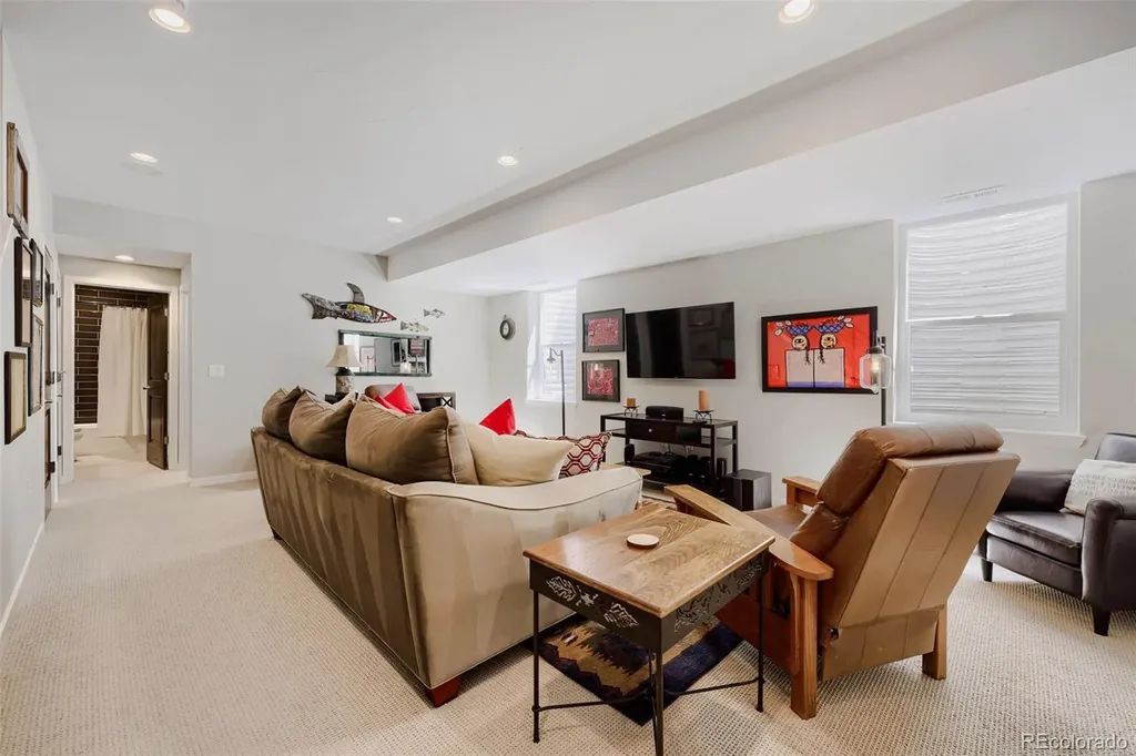 1426 S Pearl Street Denver CO 80210