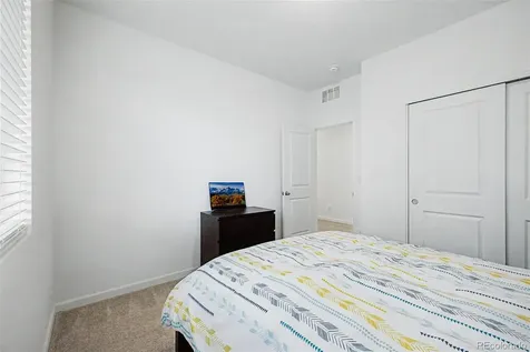 121 S Vandriver Way Aurora CO 80018
