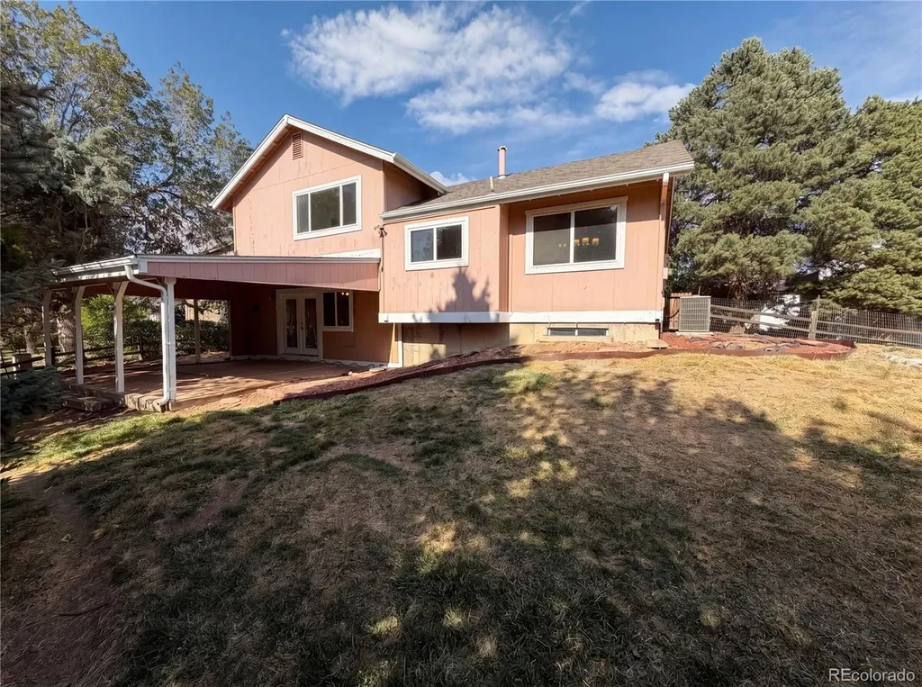10330 E Weaver Place Englewood CO 80111