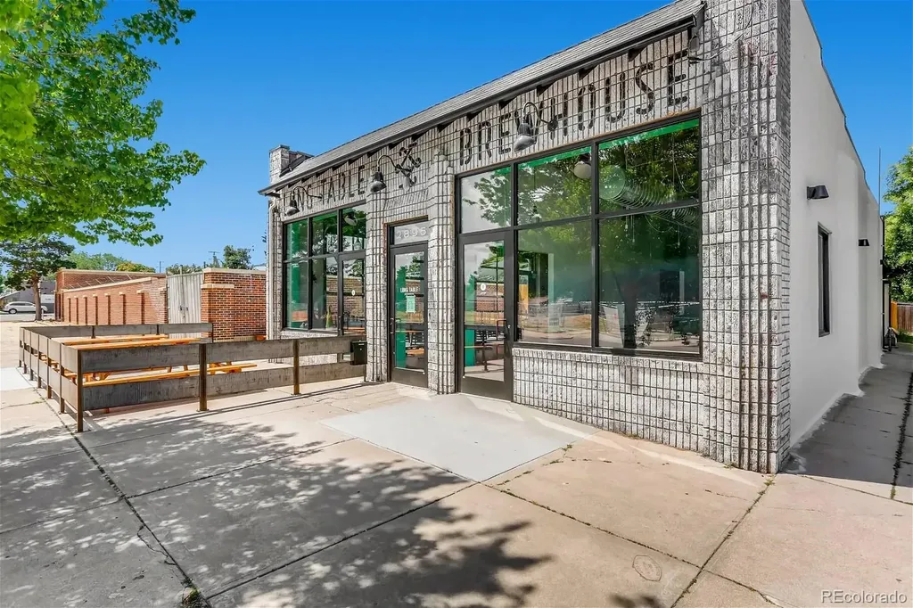 2257 Ivanhoe Street Denver CO 80207