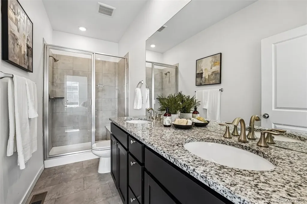2092 S Upham Way Denver CO 80227