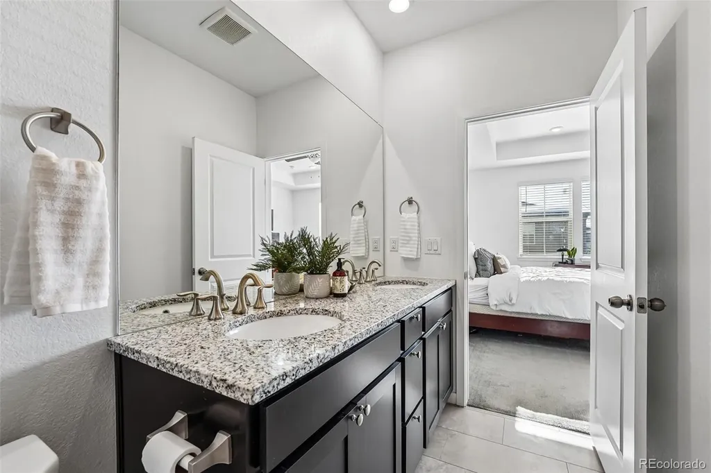 2092 S Upham Way Denver CO 80227