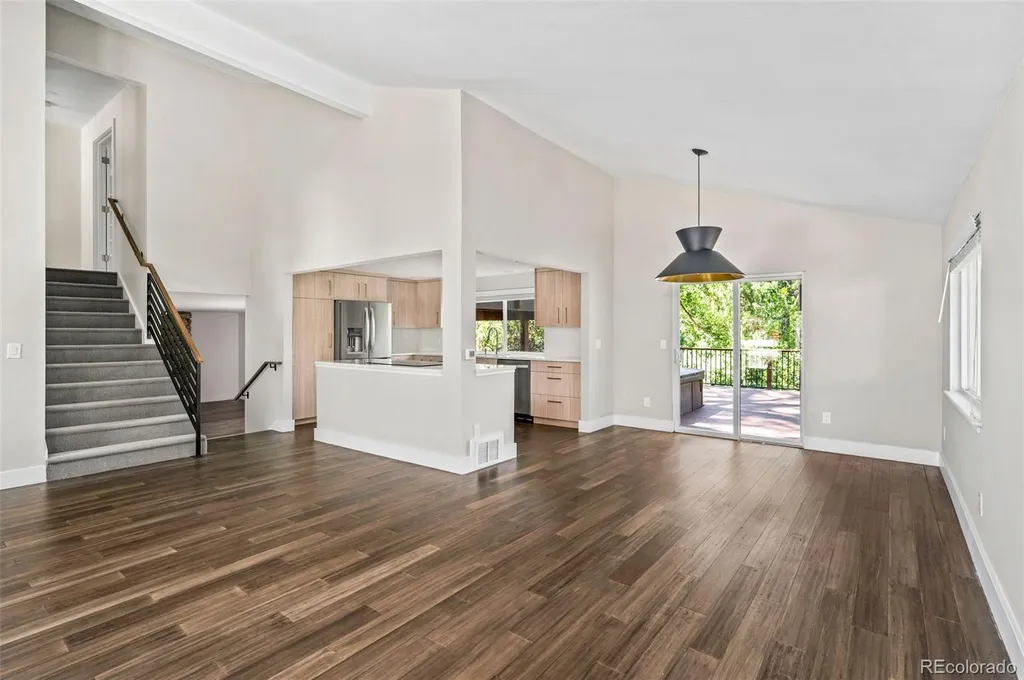 2434 Park Lane Littleton CO 80120