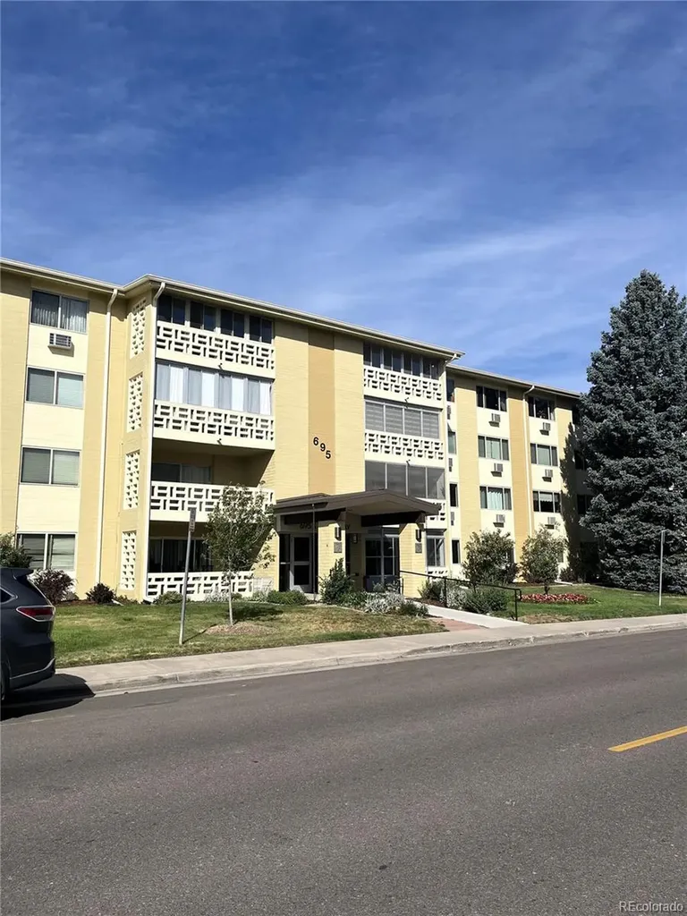 695 S Alton Way Denver CO 80247