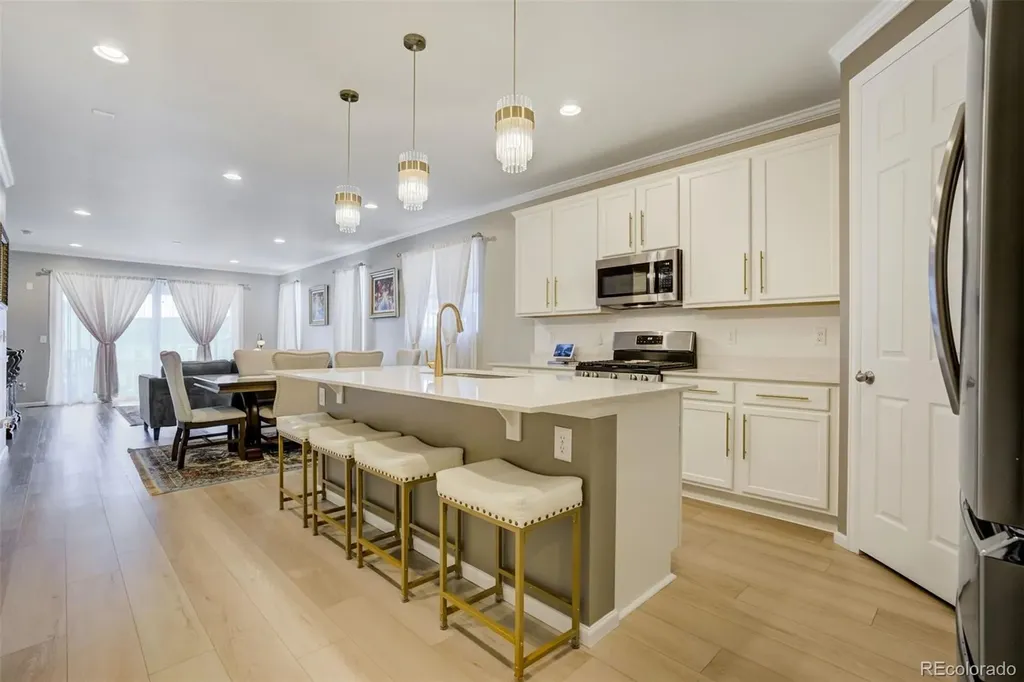5689 Mammoth Lane Colorado Springs CO 80927
