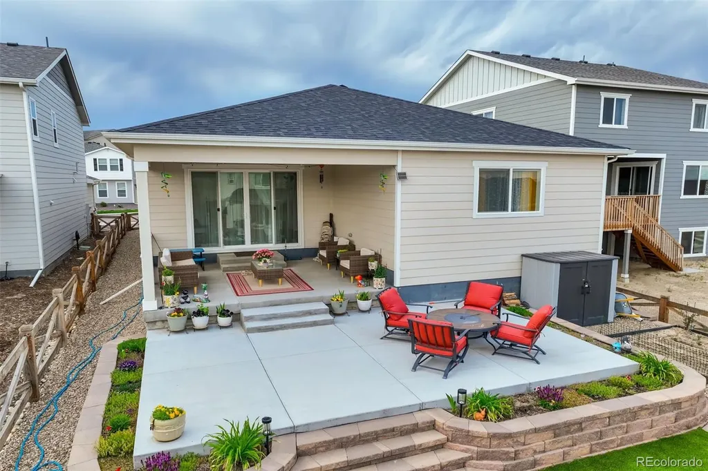 5689 Mammoth Lane Colorado Springs CO 80927