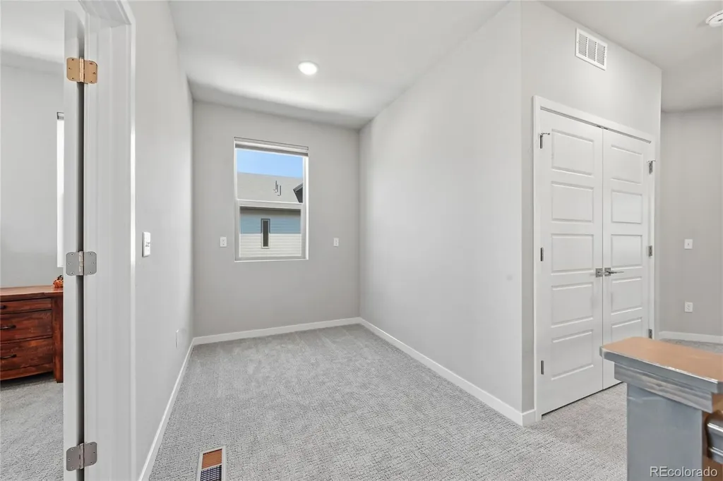 4045 S Teller Street Denver CO 80235