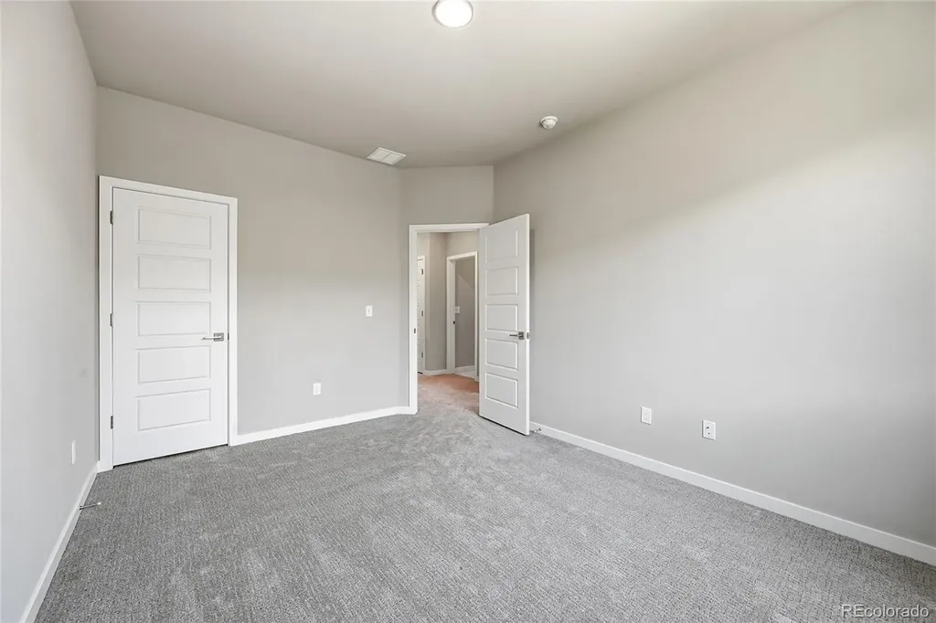 4045 S Teller Street Denver CO 80235