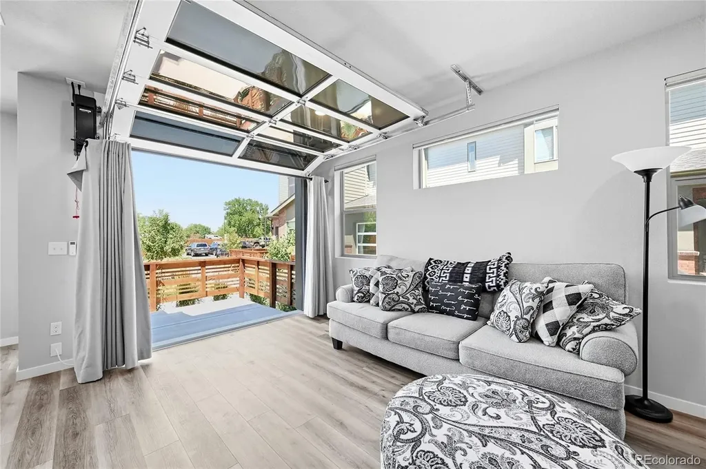 4045 S Teller Street Denver CO 80235