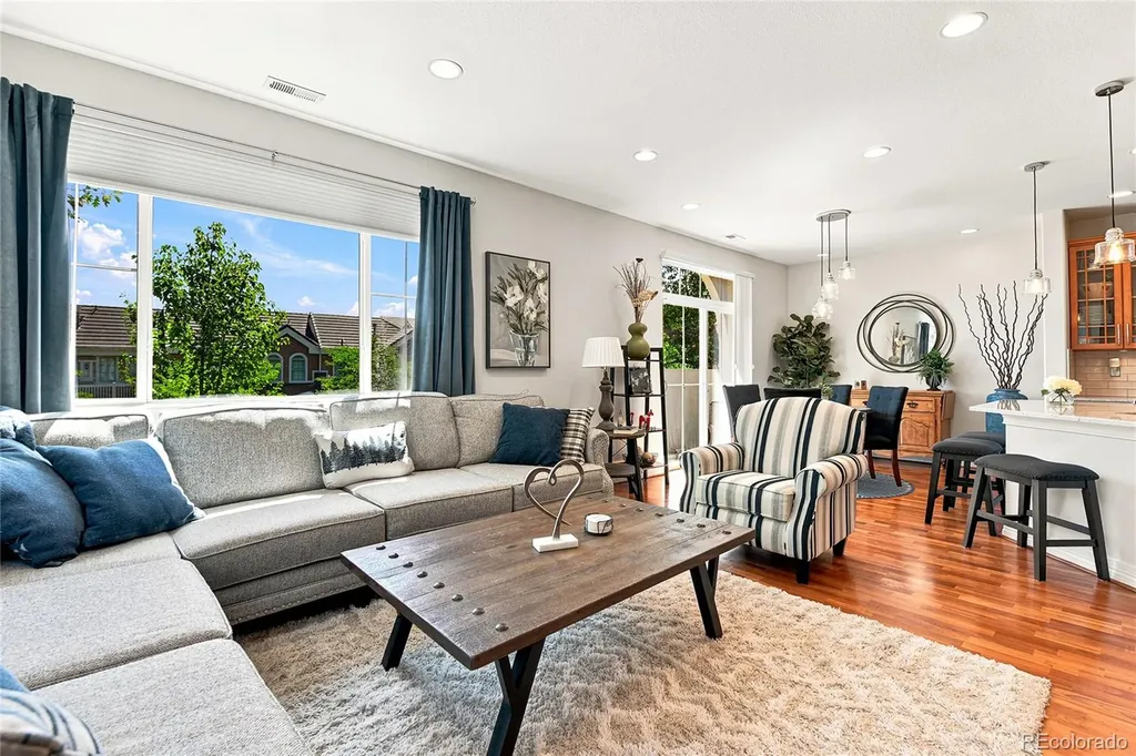 10152 Bluffmont Lane Lone Tree CO 80124