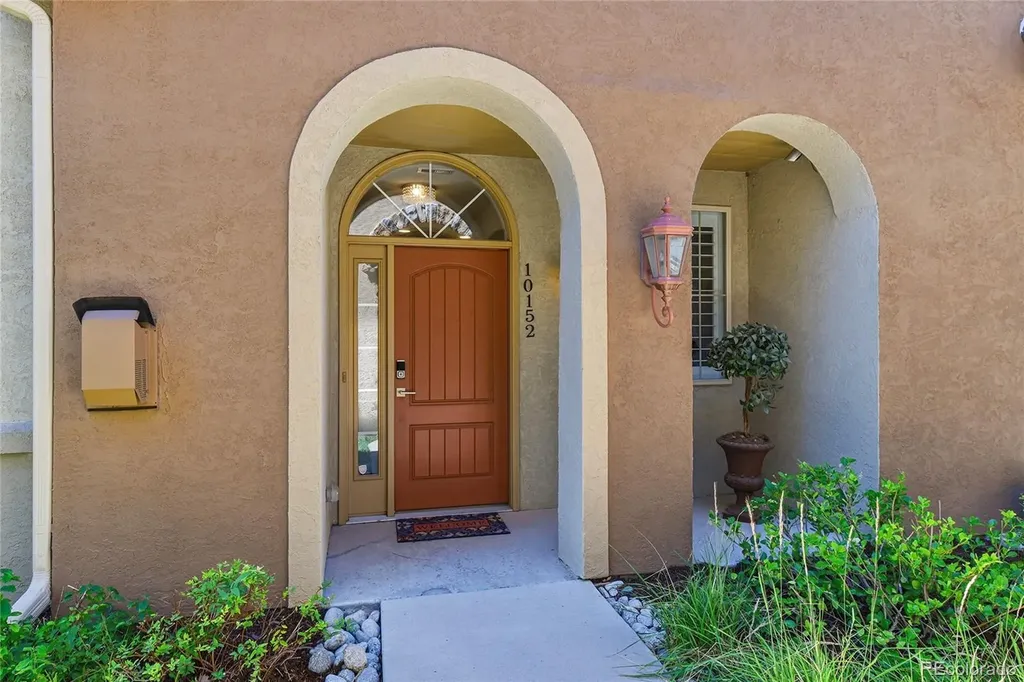 10152 Bluffmont Lane Lone Tree CO 80124