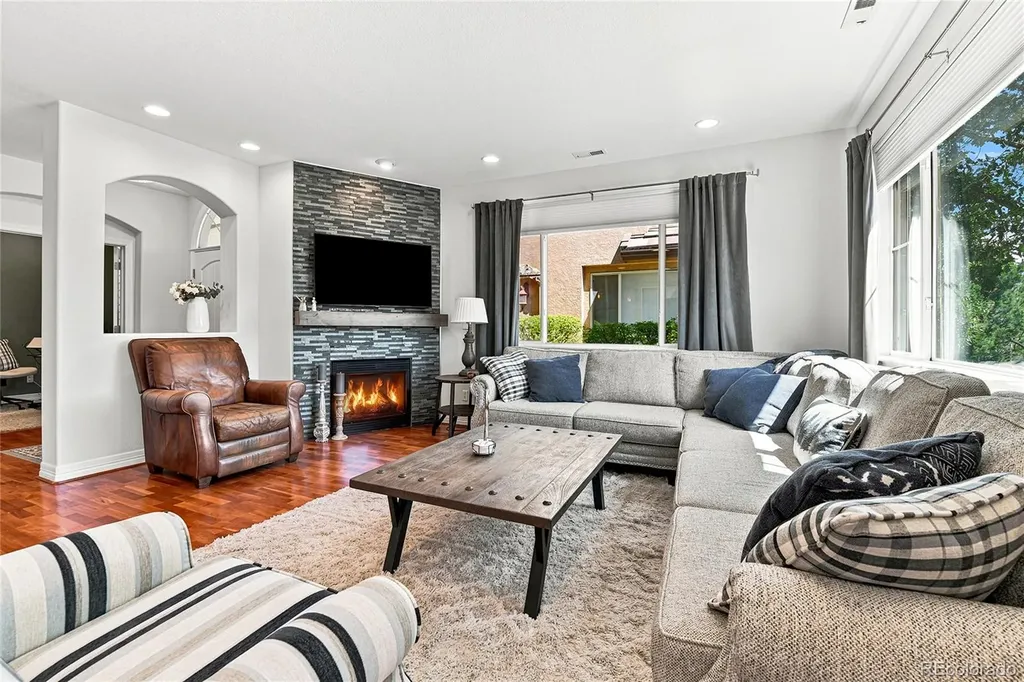 10152 Bluffmont Lane Lone Tree CO 80124