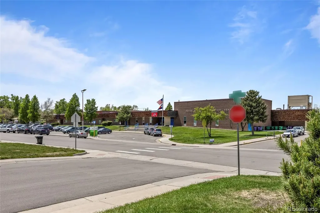 8603 E Dillard Place Denver CO 80231
