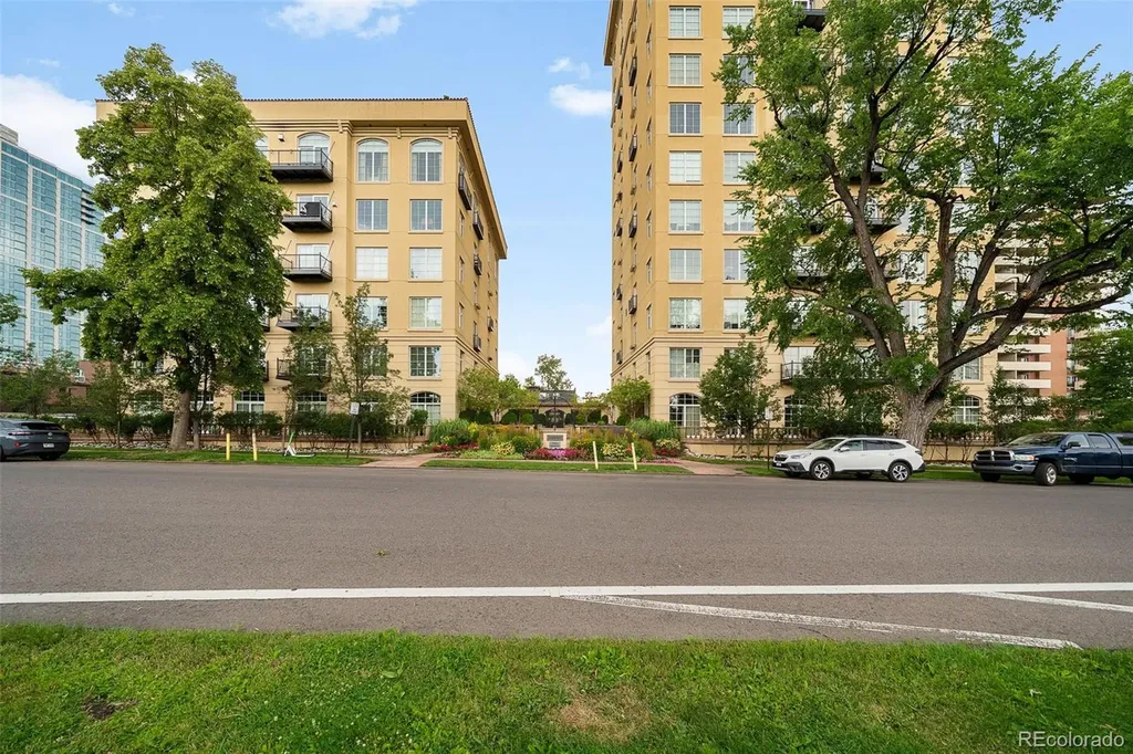 25 N Downing Street Denver CO 80218