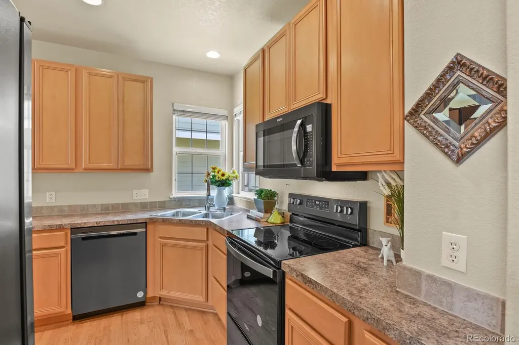 7490 W Layton Way Littleton CO 80123