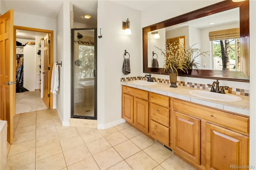 26215 Sweetbriar Trail Evergreen CO 80439