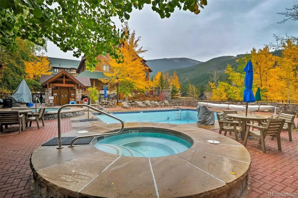 852 Independence Road Dillon CO 80435