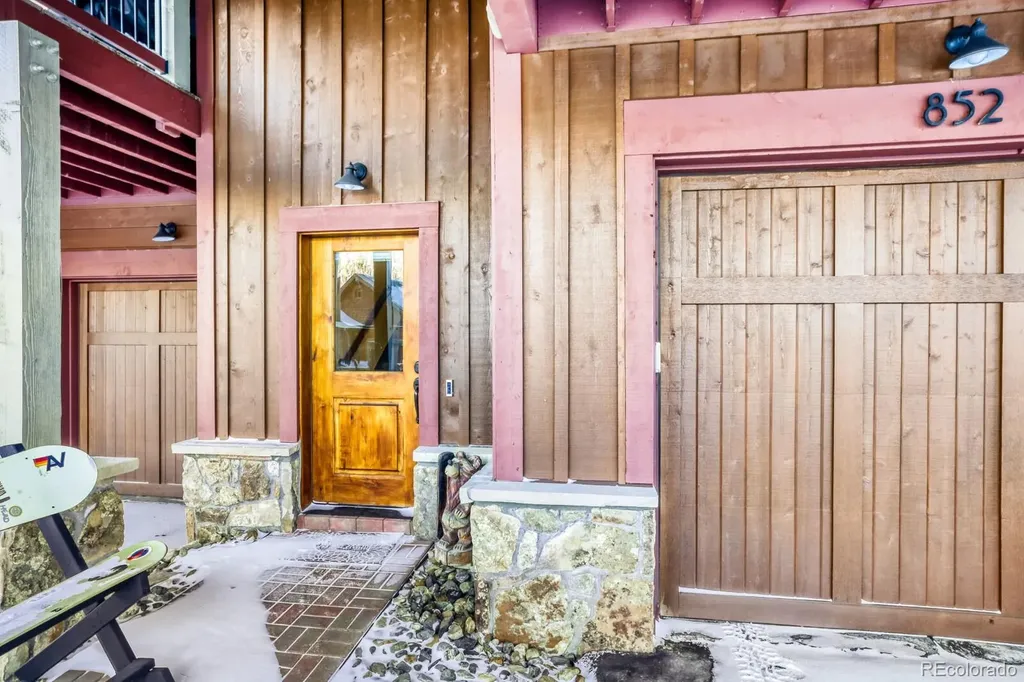 852 Independence Road Dillon CO 80435