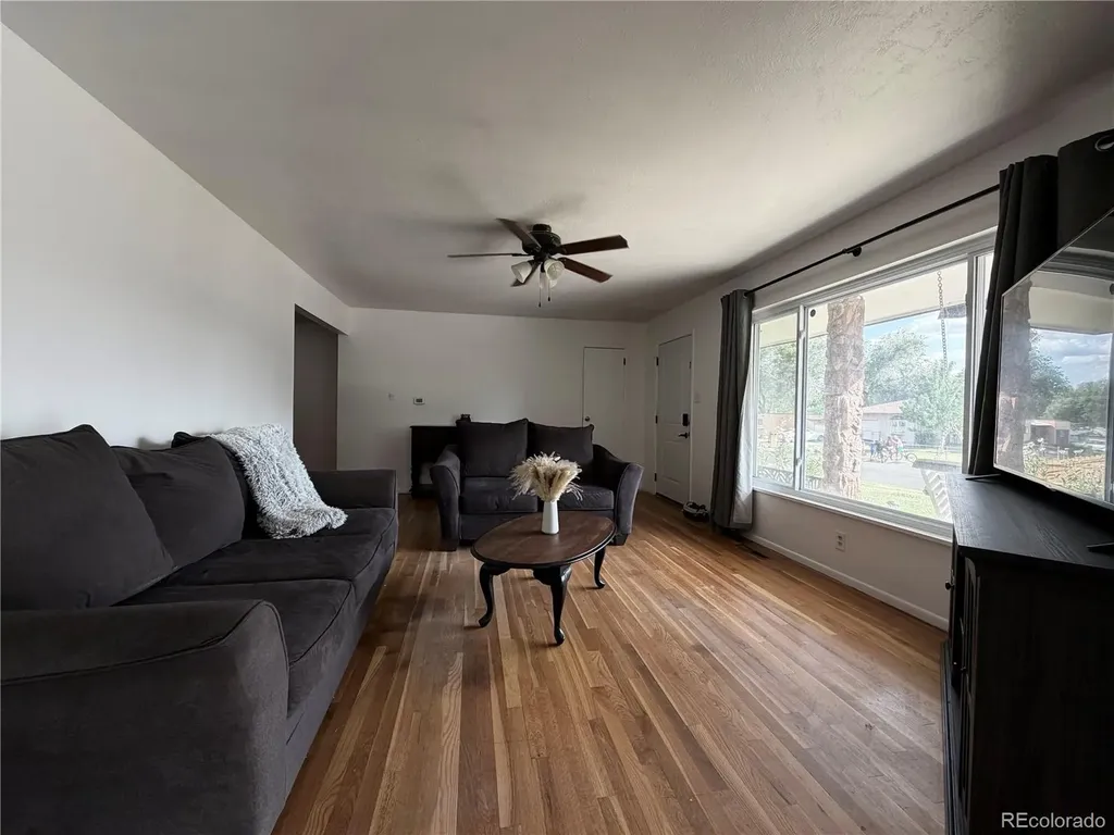 905 Hallam Avenue Colorado Springs CO 80911