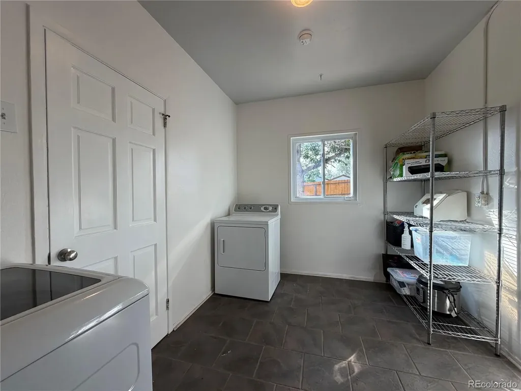 905 Hallam Avenue Colorado Springs CO 80911